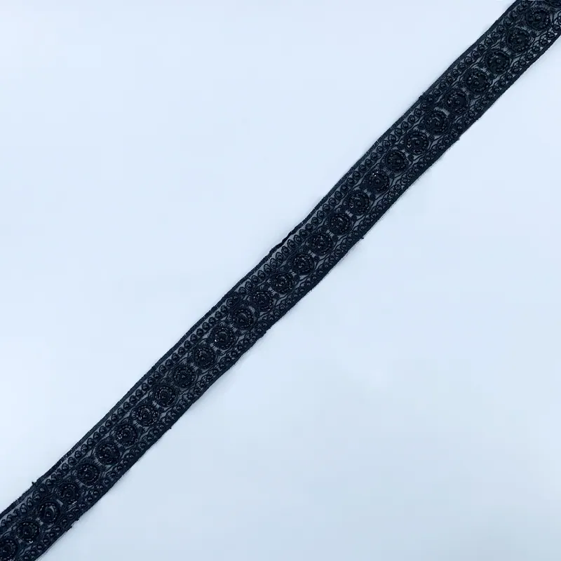 Ukingo mweusi wa lace wenye mapambo · 35 — Nyeusi