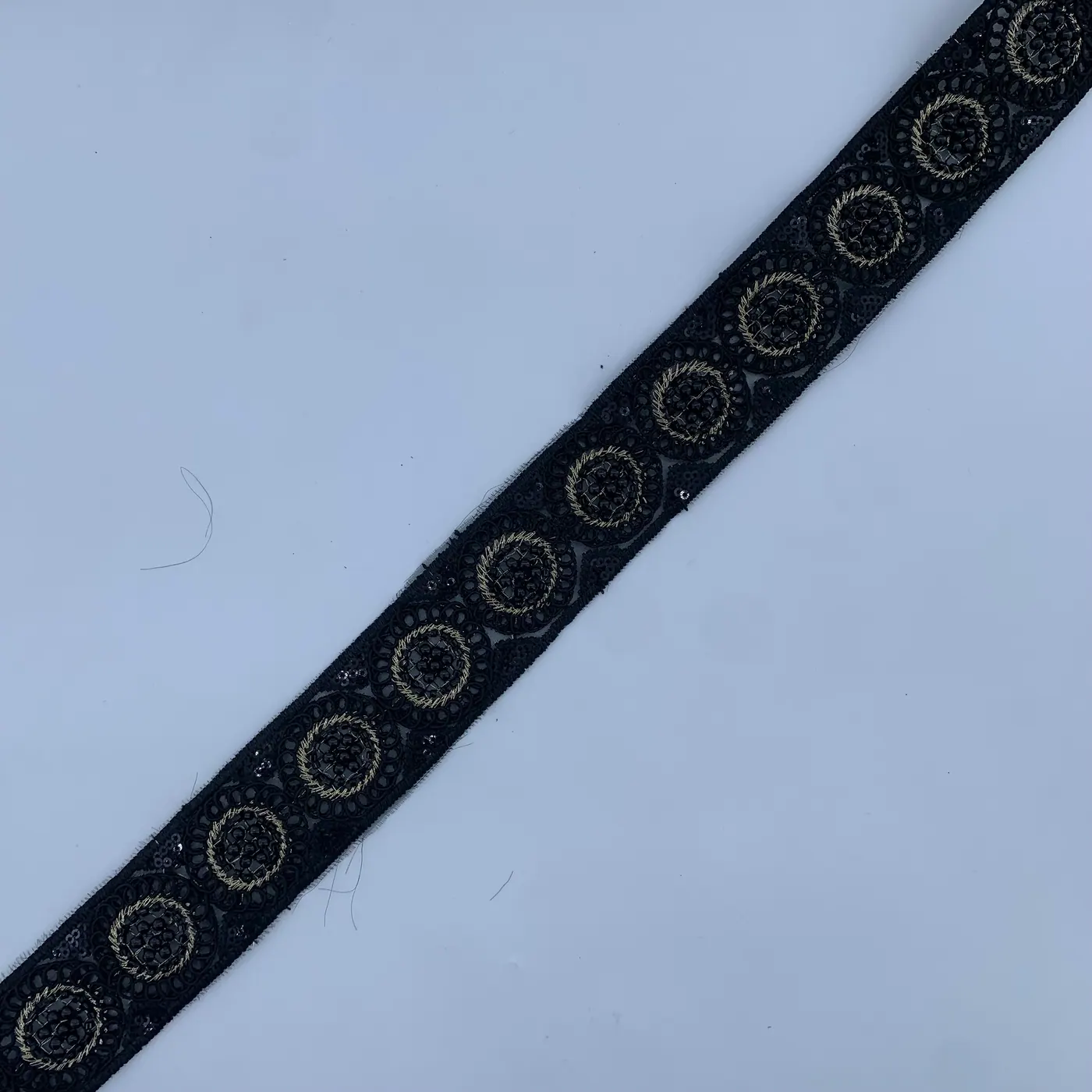 Black & gold ring border