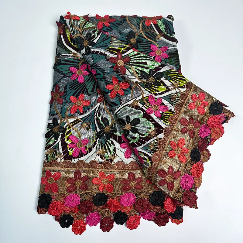 Floral embroidered print — Red, green & black