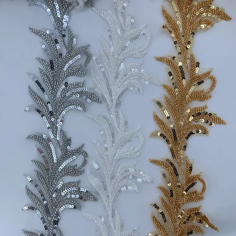 Sequin botanical trim — Silver, white & gold